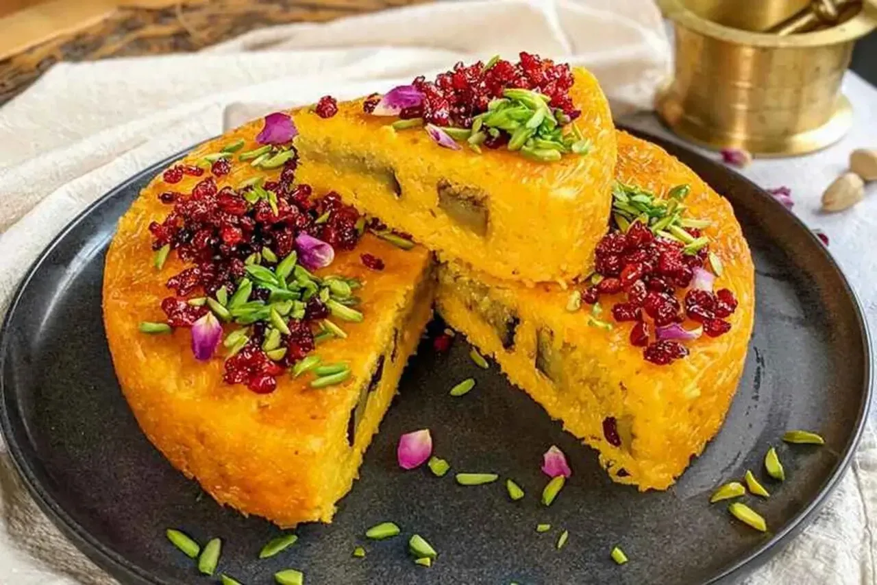 طرز تهیه ته چین مرغ و بادمجان مجلسی