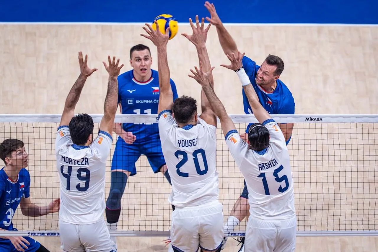 لحظه تلخ وداع والیبال ایران با قهرمانی جهان