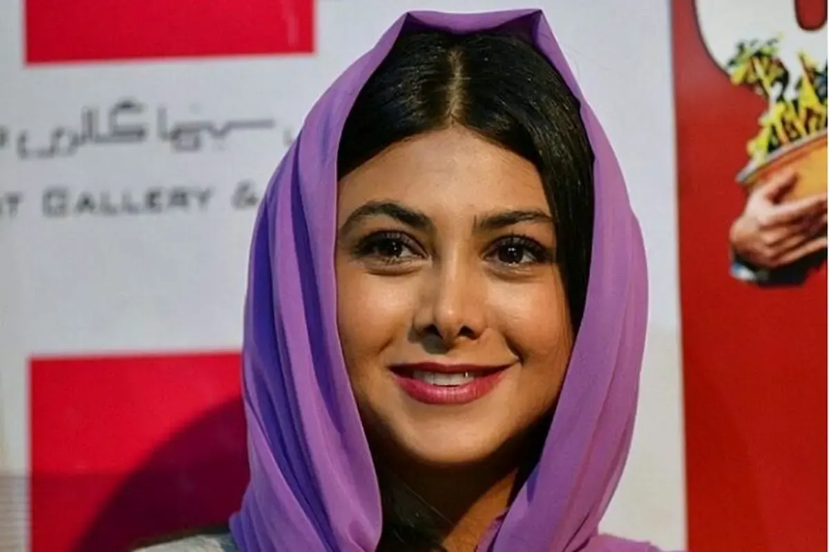 نازنین بیاتی