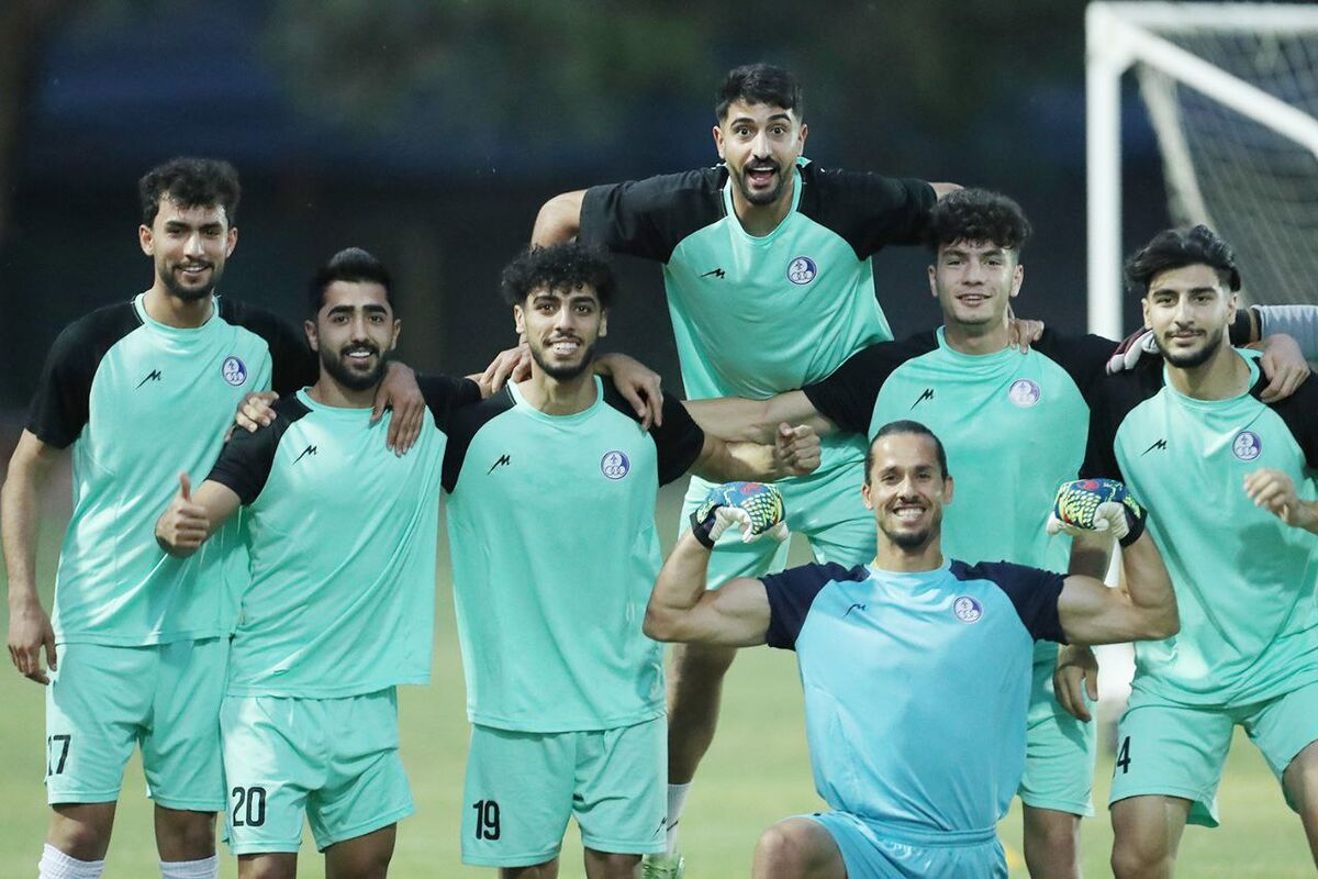 استقلال