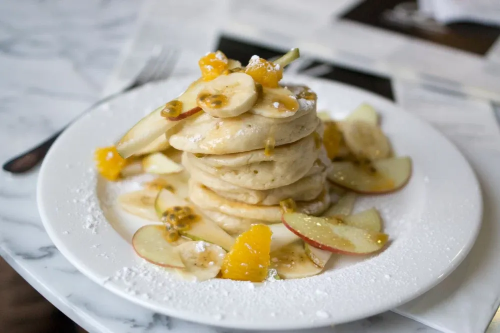 طرز تهیه دسر کرامپت شیرینی با بافت نرم و طعم دلنشین 1 2 19