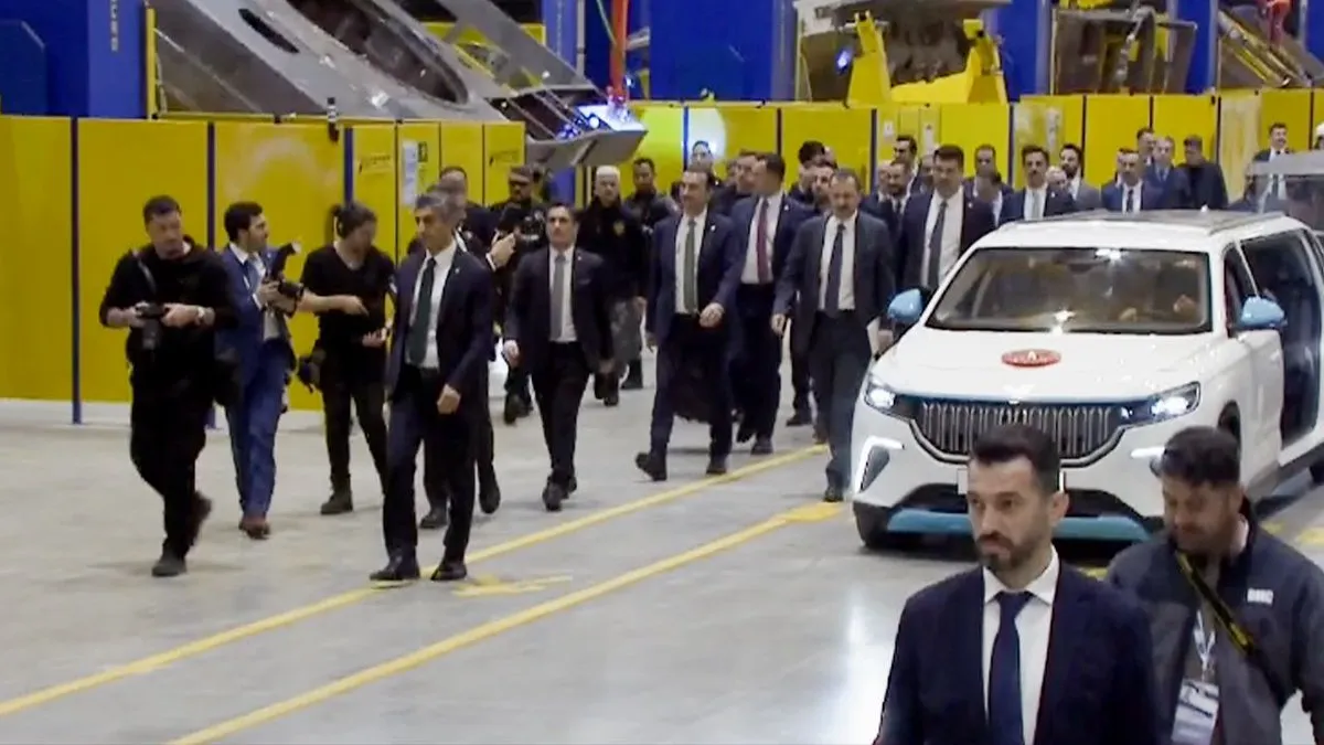 سورپرایز اردوغان در مراسم تحویل تانک آلتای