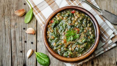 طرز تهیه عدسی اسفناج؛ یک آش مقوی و ساده