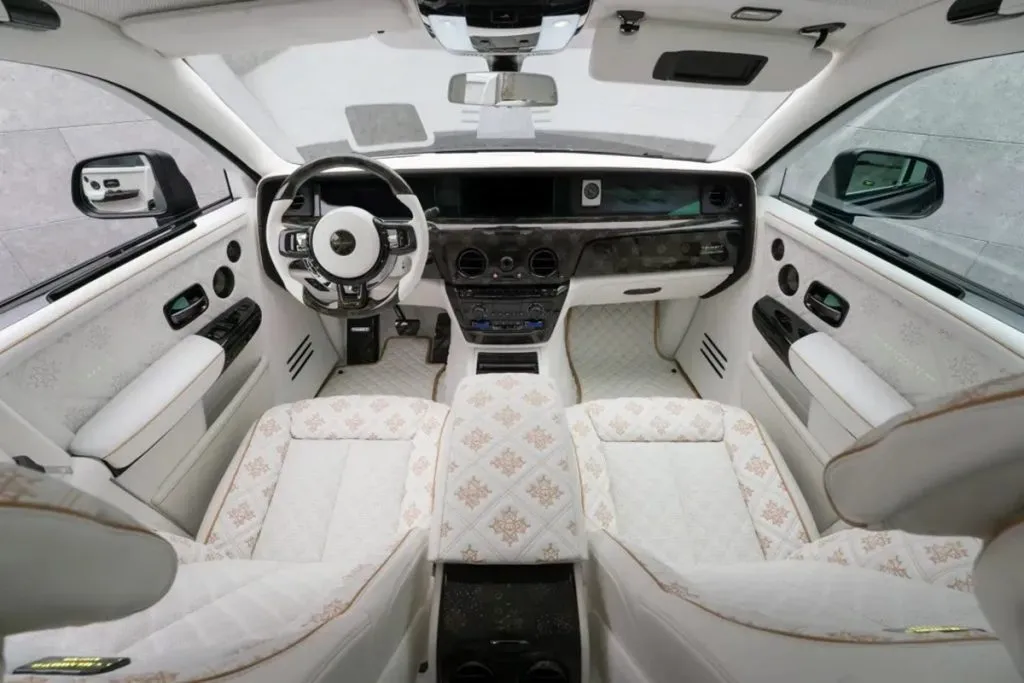 مشخصات فنی رولزرویس فانتوم با تیونینگ منصوری