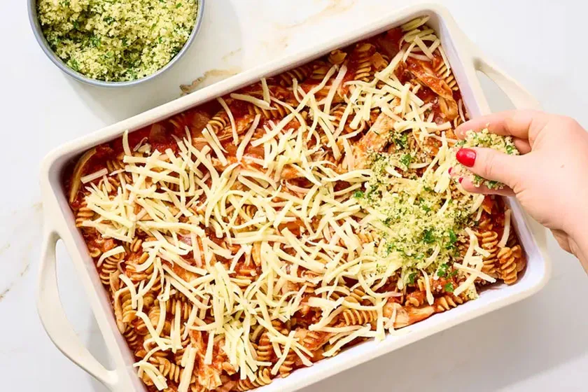 کاسرول پارمزان و مرغ
