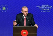 اردوغان: معلمان افق ترکیه را روشن می‌کنند