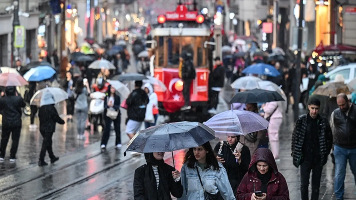 هشدار هواشناسی درباره بارشهای رگباری در چند استان ترکیه