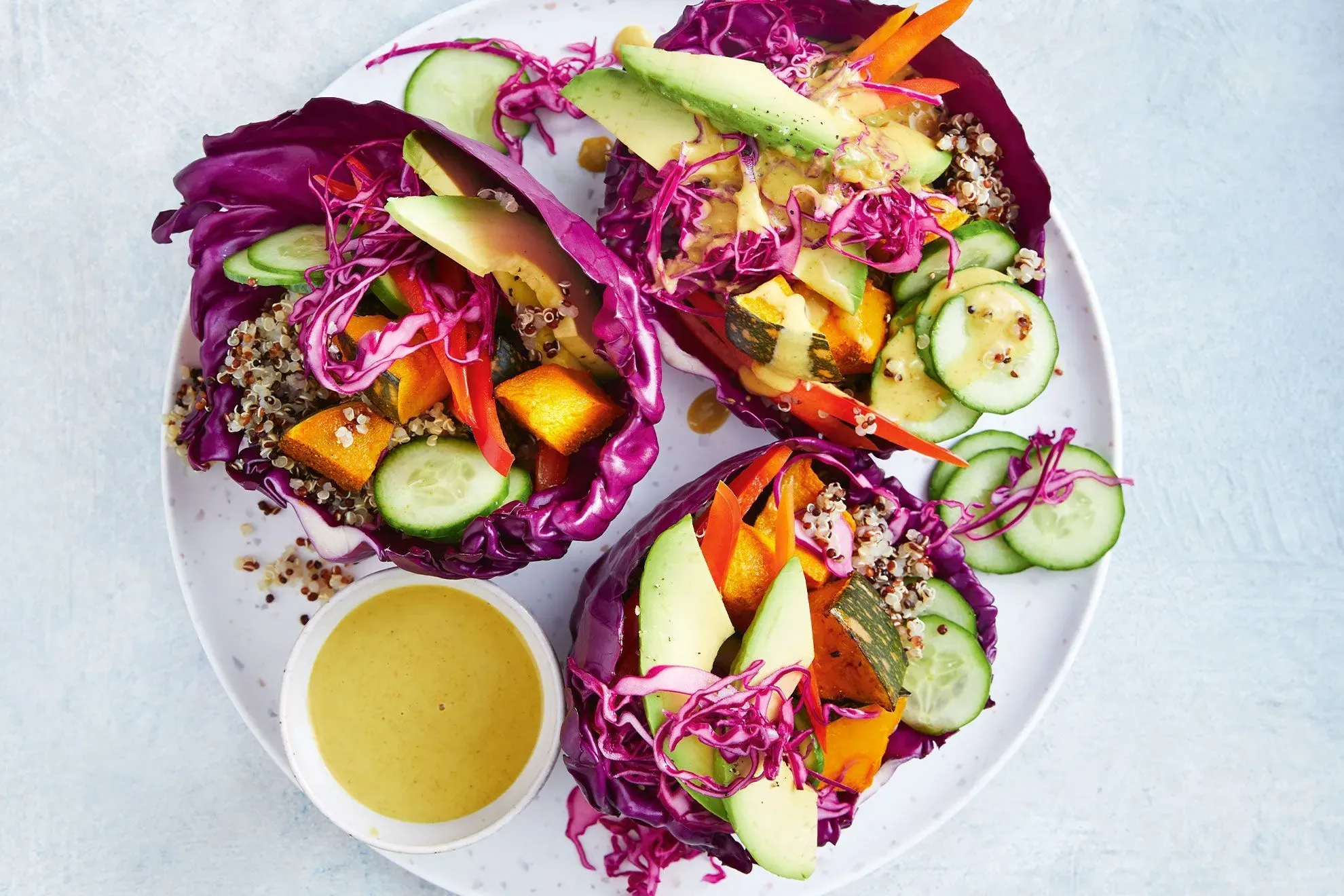 طرز تهیه سالاد کدو حلوایی و کلم قرمز1