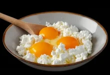 طرز تهیه صبحانه رستورانی با پنیر و تخم مرغ