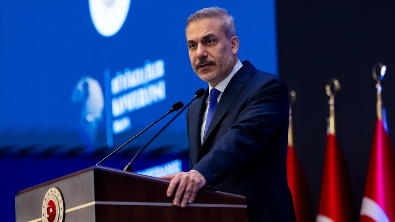 وزیر امور خارجه ترکیه