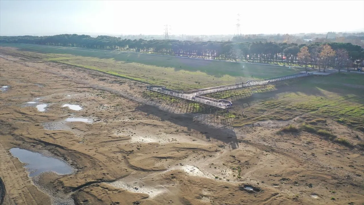 کاهش نگران‌کننده سطح آب در پنجمین دریاچه بزرگ ترکیه