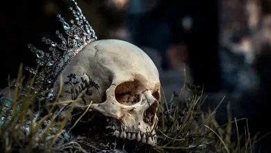 راز ترسناک آرامگاه باستانی یک زن اشرافی در یونان