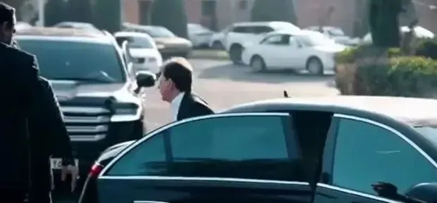 راز پلاک ملی خودروی میلیاردی بابک زنجانی چیست؟؟