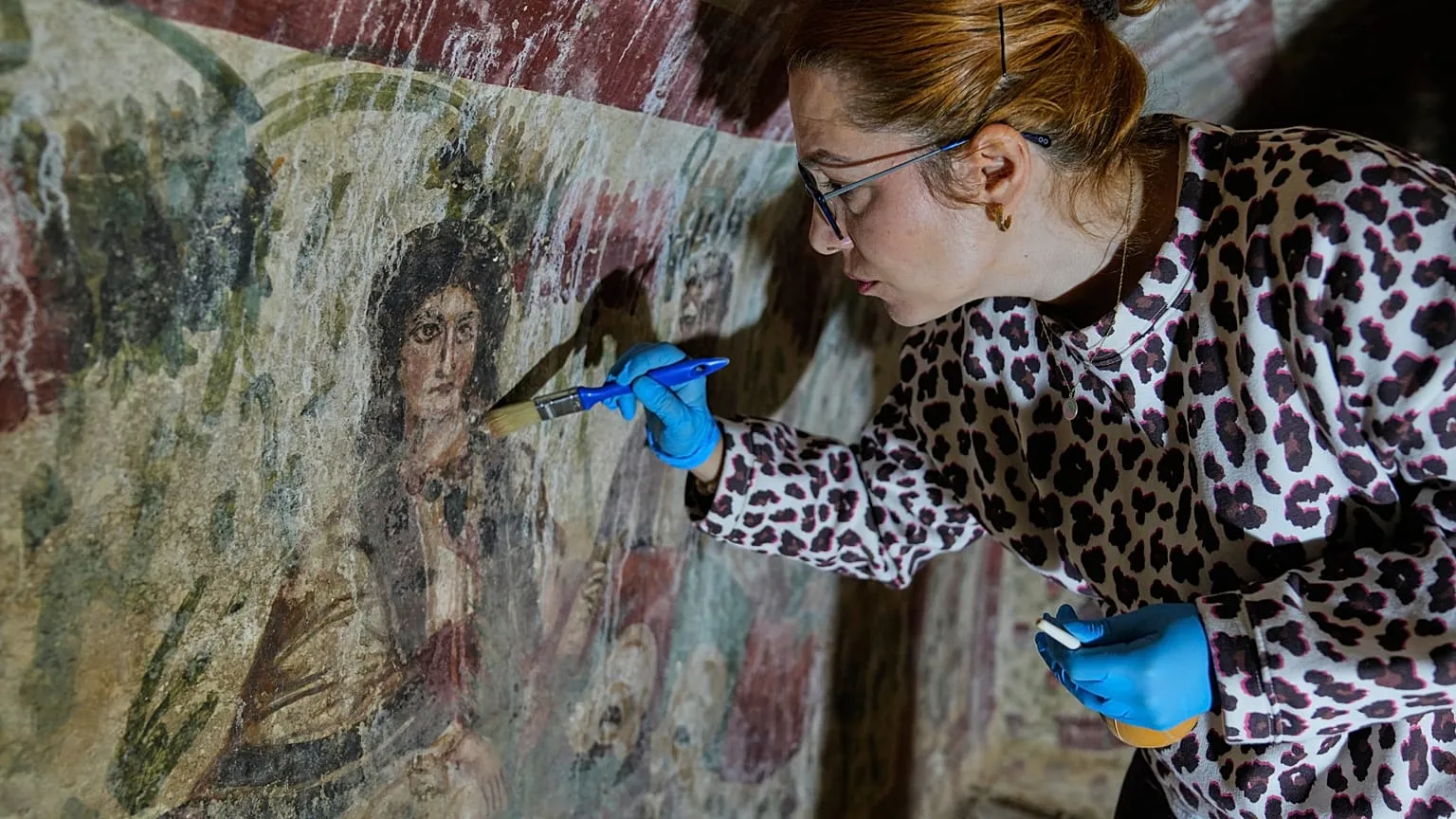 کشف نقاشی نادر از «شبان نیکو» به سبک رومی در ترکیه (+عکس) 3 کشف نقاشی نادر از شبان نیکو به سبک رومی در ترکیه1