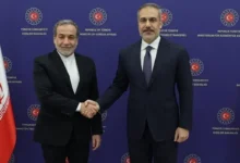 دیدار فیدان و عراقچی در استانبول