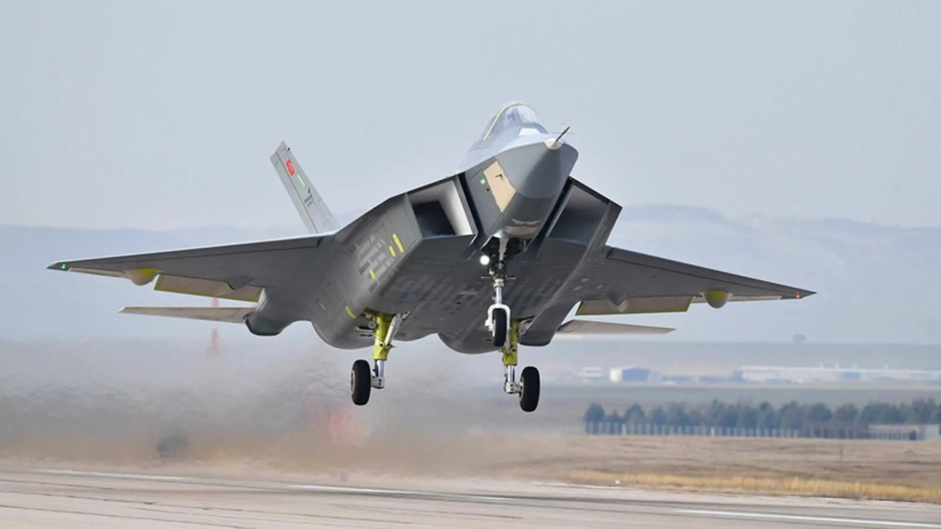 جنگنده «کاآن»