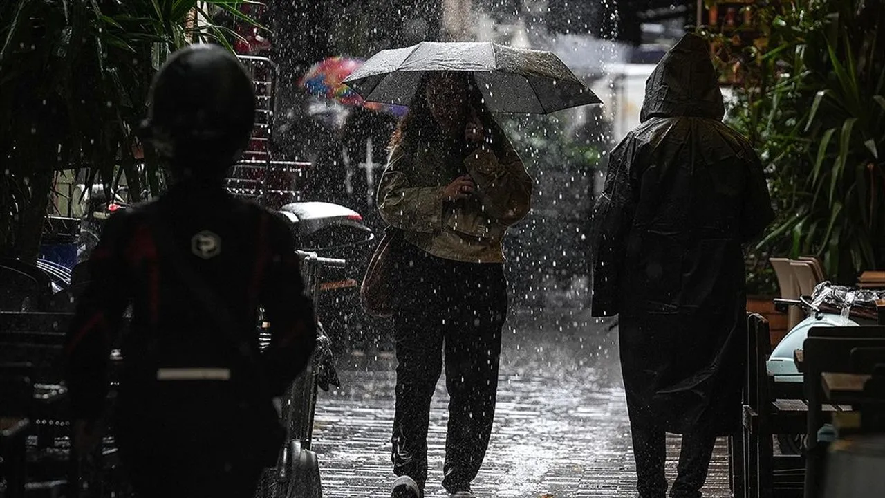 هشدار وزارت کشور ترکیه درباره بارش شدید و طوفان