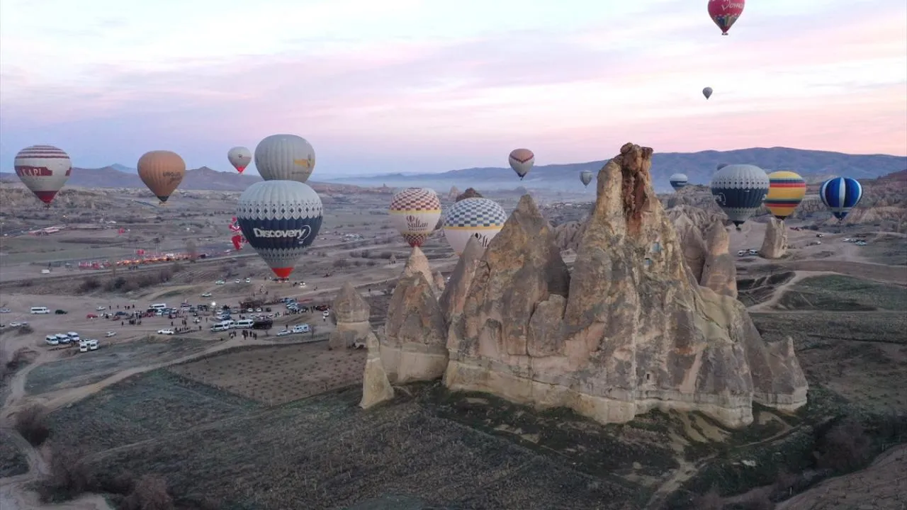سال گذشته بیش از ۷۵۴ هزار نفر در تورهای بالن کاپادوکیه شرکت کردند